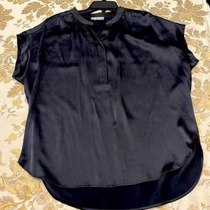EUC Vince Silk Popover Blouse, Graphite Gray, Size Small/ Medium